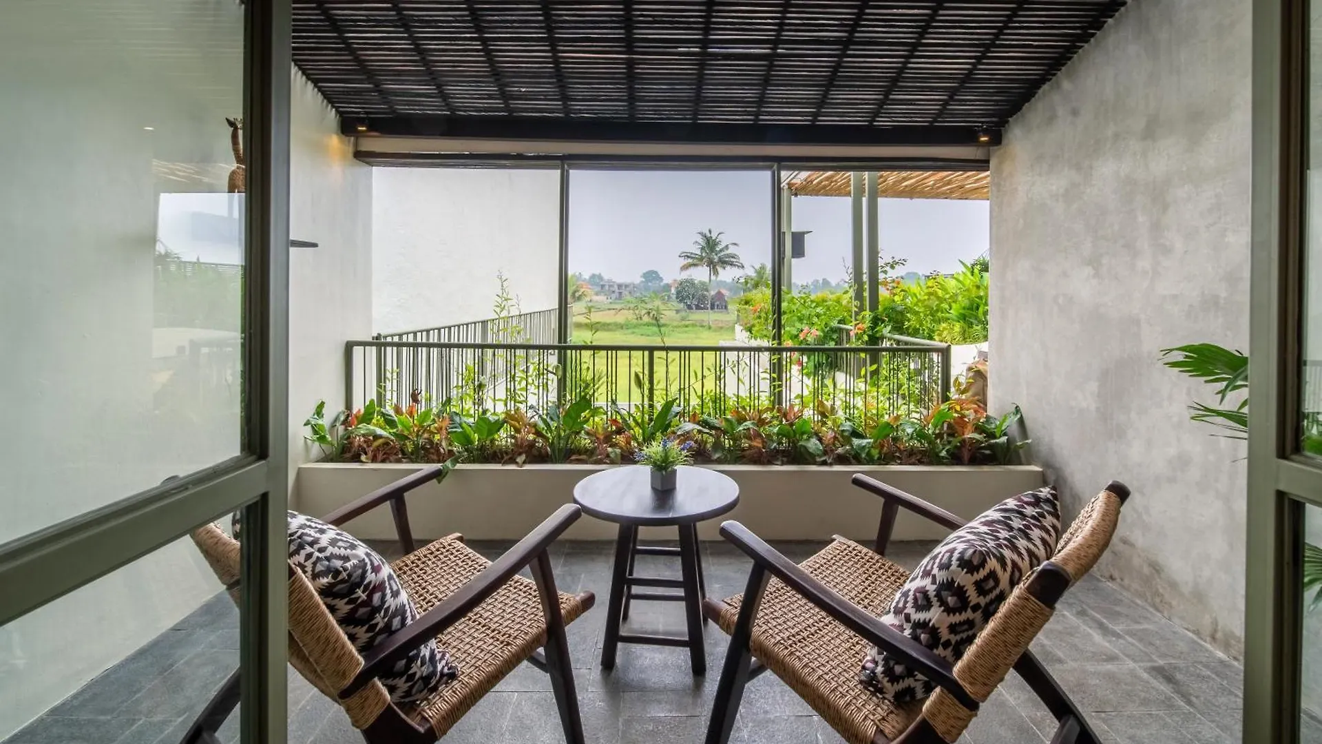 Rooftop Art Villa Ubud