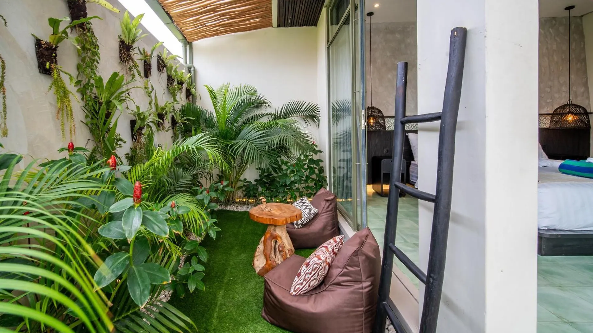 Rooftop Art Villa Ubud  Indonesia